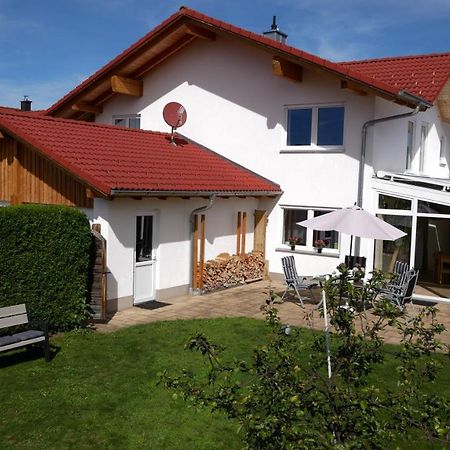 Astara - Dein Traum-Ferienhaus In Σβάνγκαου Εξωτερικό φωτογραφία